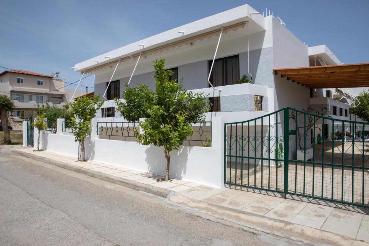 Iliana's House Ziparion